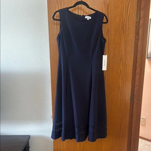 navy blue dress for baby girl Calvin Klein Leaf Print Linen Round Neck Sleeveless A-Line Midi Dress